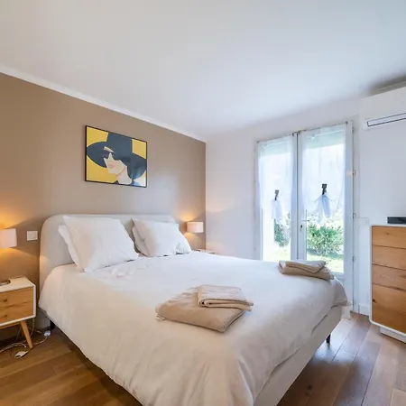 De Prestige Vue Panoramique Piscine Climatisation نيس